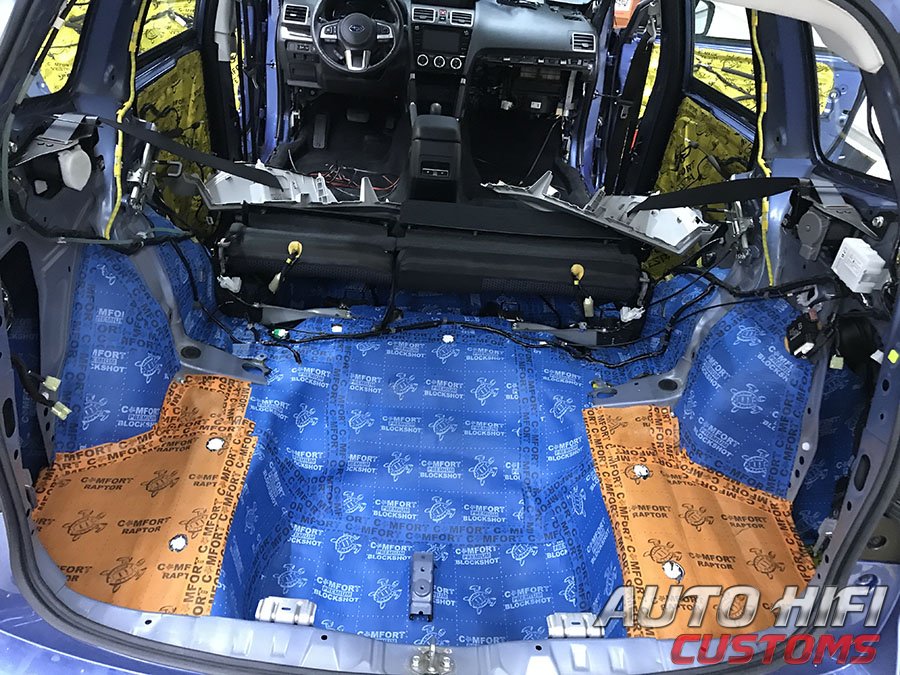 Установка шумоизоляции Comfort Mat Spider в Subaru 