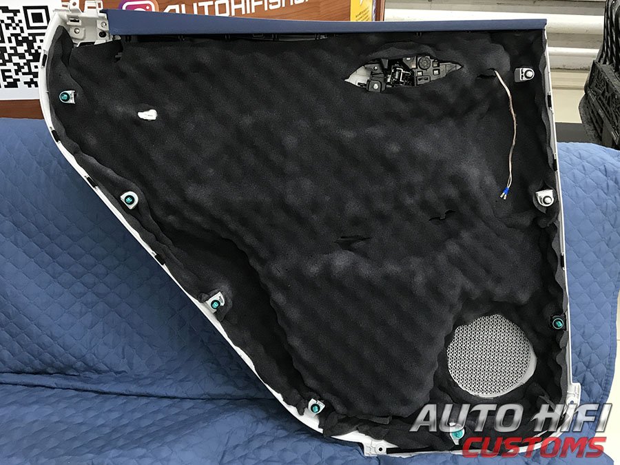 Установка шумоизоляции Comfort Mat Vespa в Kaiyi