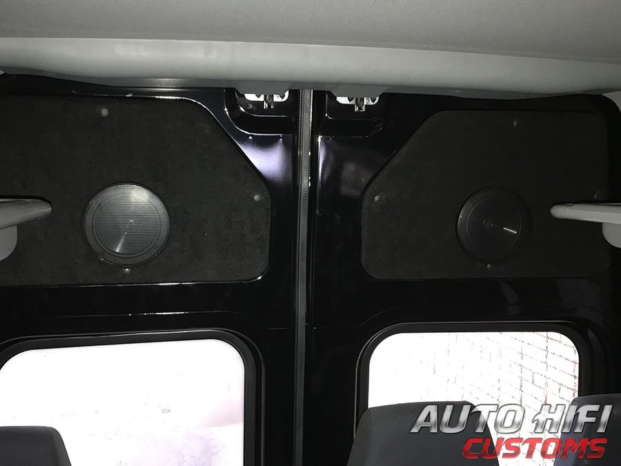 Установка акустики Rainbow EL-X165A в ГАЗ Газель Next