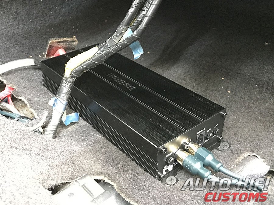 Установка усилителя Hellion HAM 800.2D в Subaru Legacy IV (BL)
