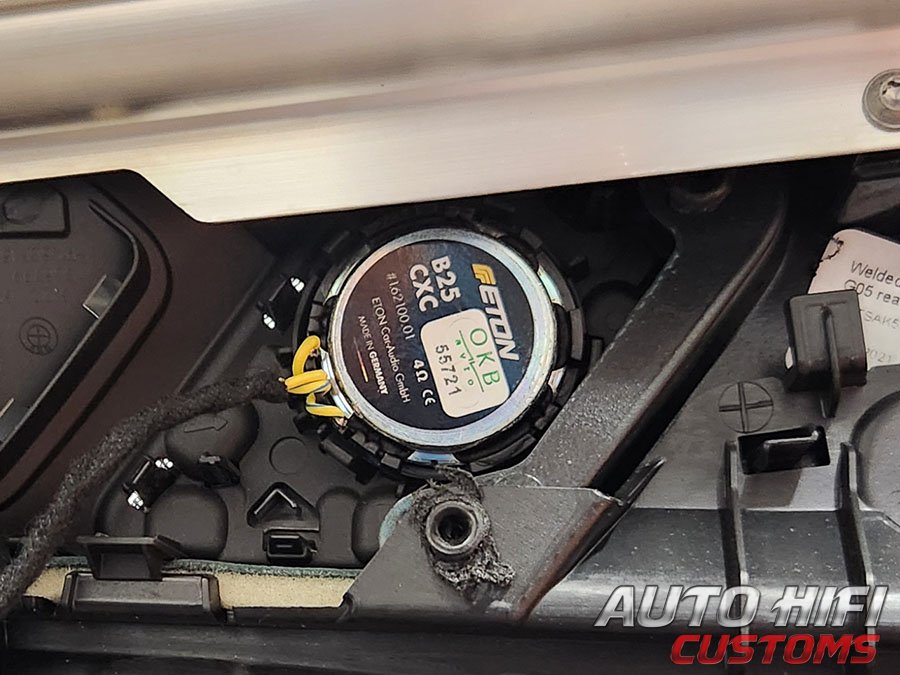 Установка акустики Eton B 100 W в BMW X5 (G05)