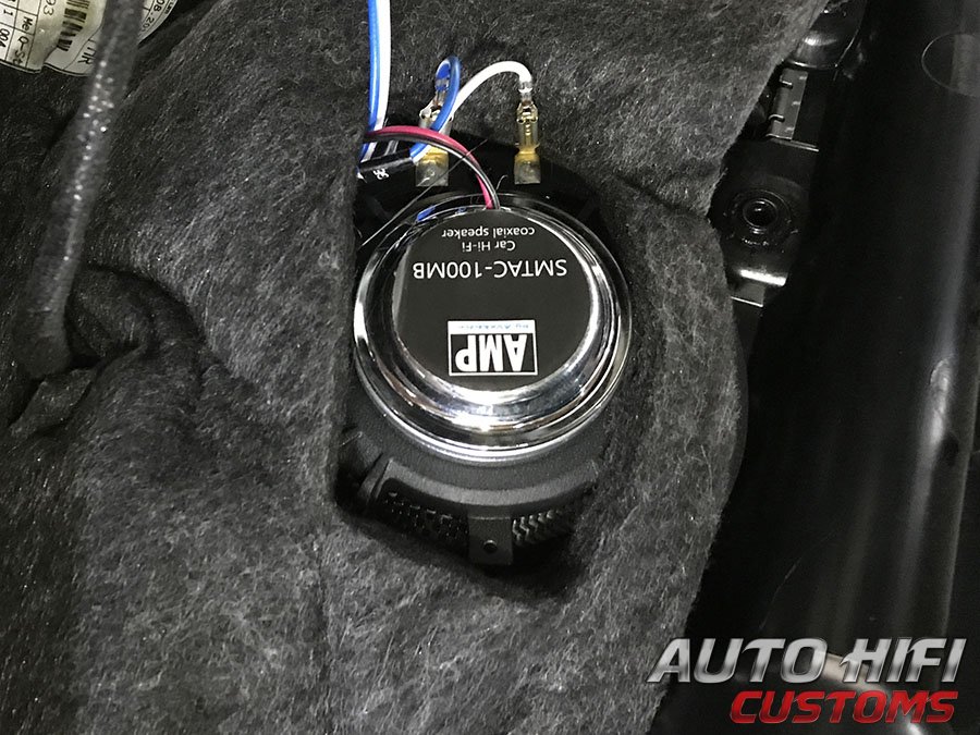 Установка акустики AMP SMTAC-100MB в Mercedes E class (W213)