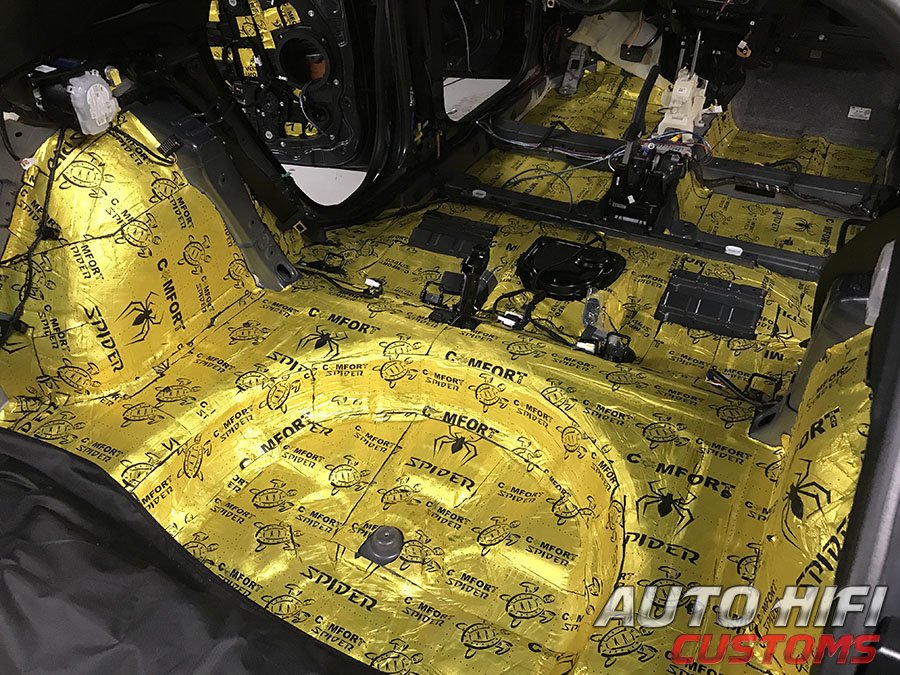 Установка шумоизоляции Comfort Mat Spider в KIA Ceed III (CD)