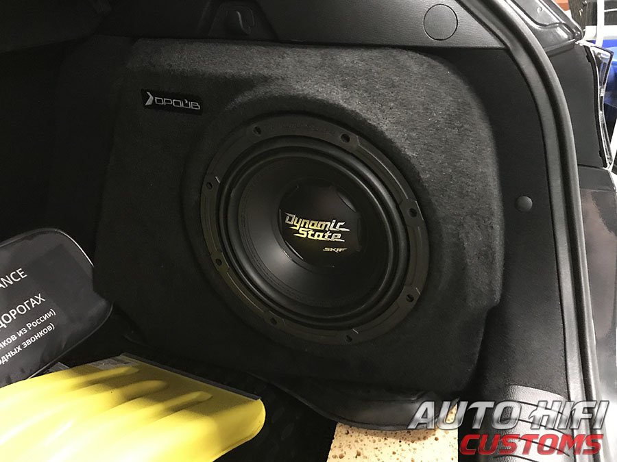 Установка сабвуфера Dynamic State SKIF SKW-252 в KIA Ceed III (CD)