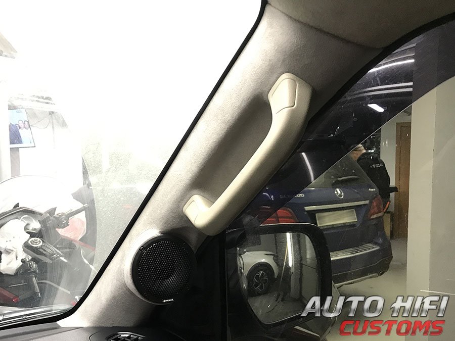 Изготовление подиумов для Mitsubishi Pajero IV