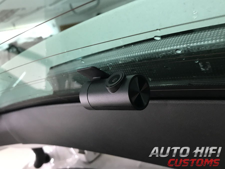 Установка видеорегистратора 70mai Dash Cam A200-1 в Citroen DS4