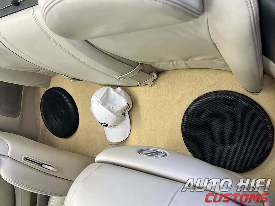 Установка сабвуфера Eton PW 10 Flat в Lexus SC 430