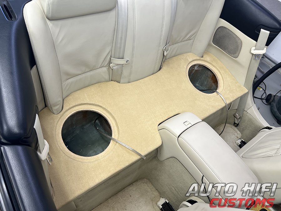 Установка сабвуфера Eton PW 10 Flat в Lexus