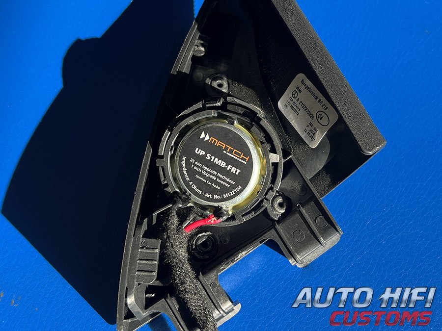Установка акустики Match UP C42MB-FRT в Mercedes E class (W213)