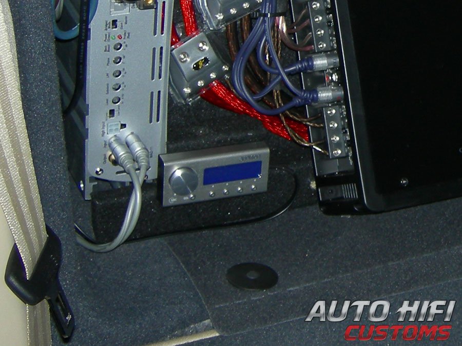 Установка процессора звука Audison Bit One в Audi A6 (C7)